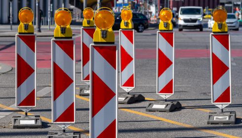 Dringende Reparatur der Fernwärmeleitungen auf der Wilhelm-Heinrich-Brücke – Alle Fahrbeziehungen bleiben erhalten